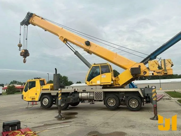 Buying Construction Boom Trucks at Auction: A Practical Guide for Contractors