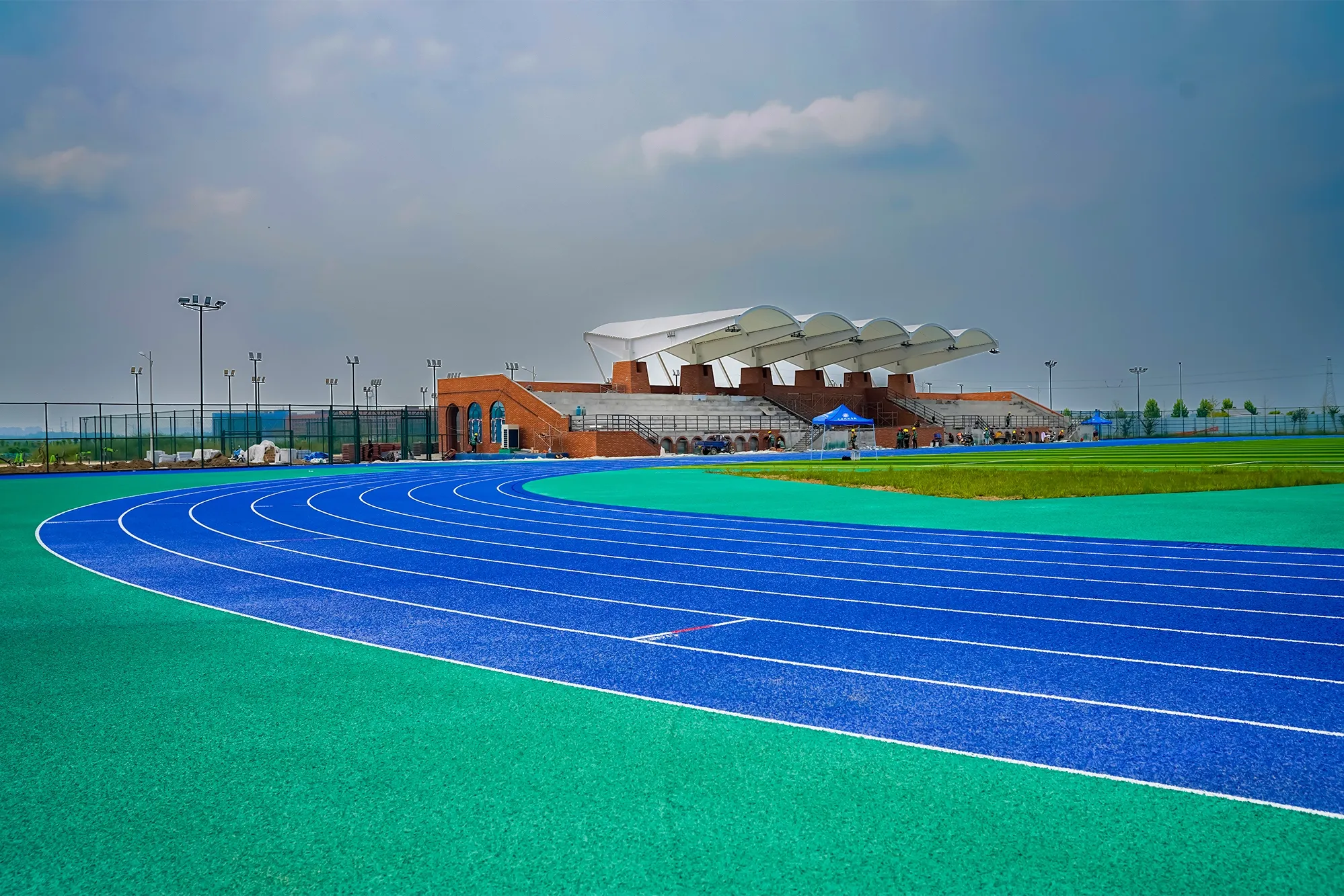 How to Choose the Best Time for Synthetic Running Track Installation at Schools