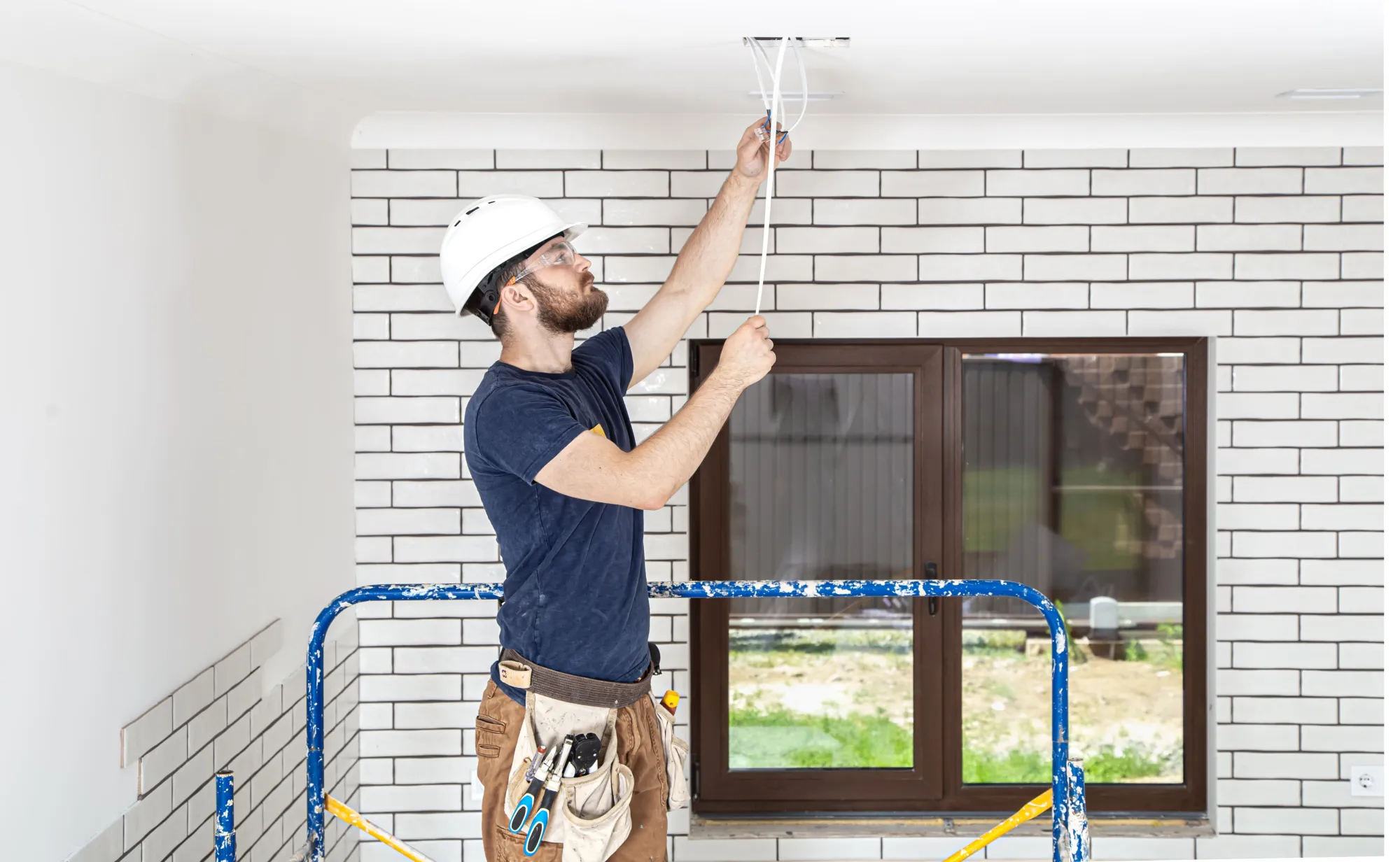 How Proper Insulation Improves Comfort and Energy Efficiency in Calgary Homes