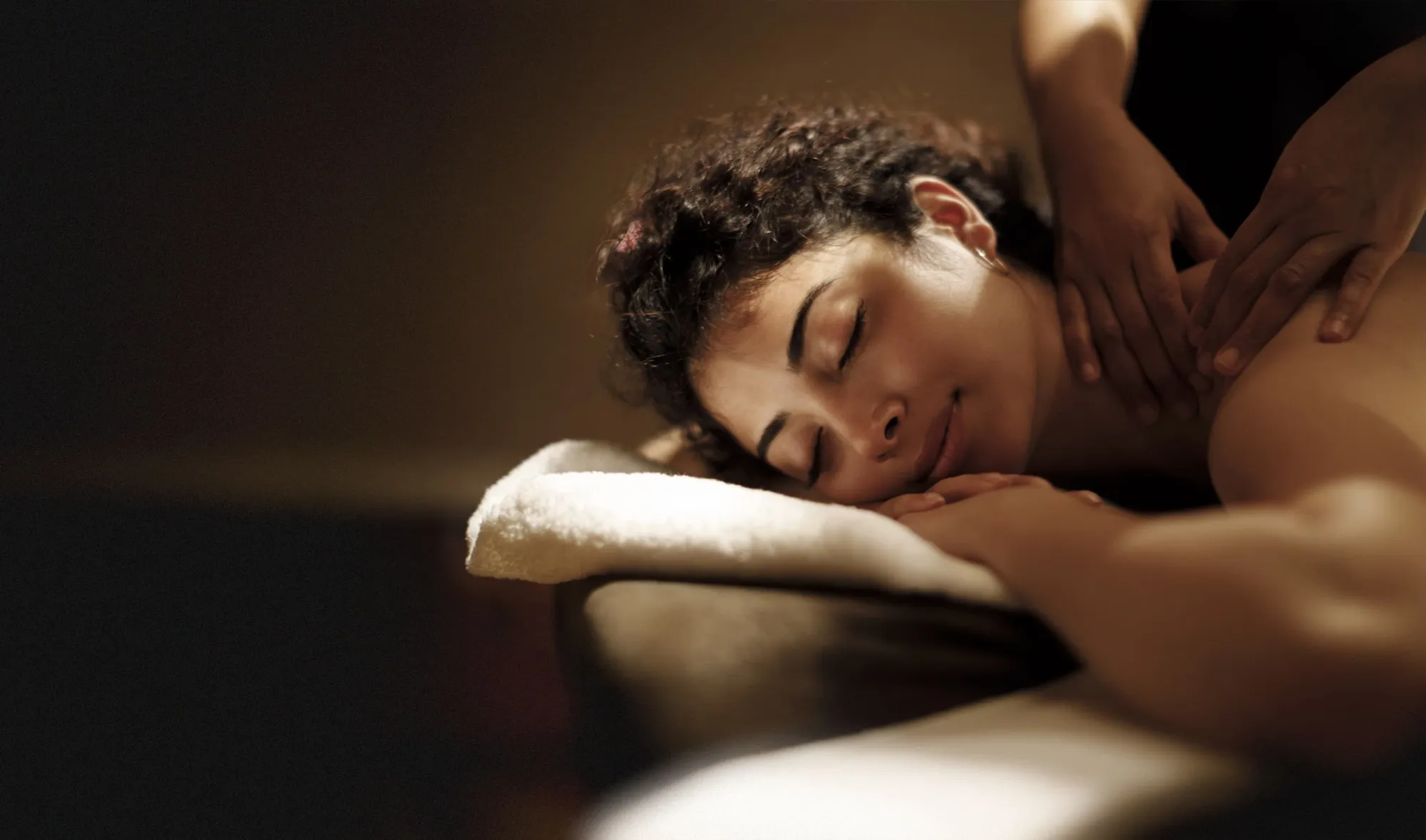 Body Sculpting and Welcoming Wellness: Modern Treatments in Commerce