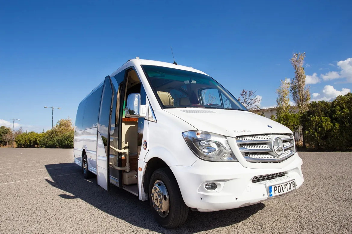 Can A Minibus Rental Be Customized For Special Events Or Private Tours?