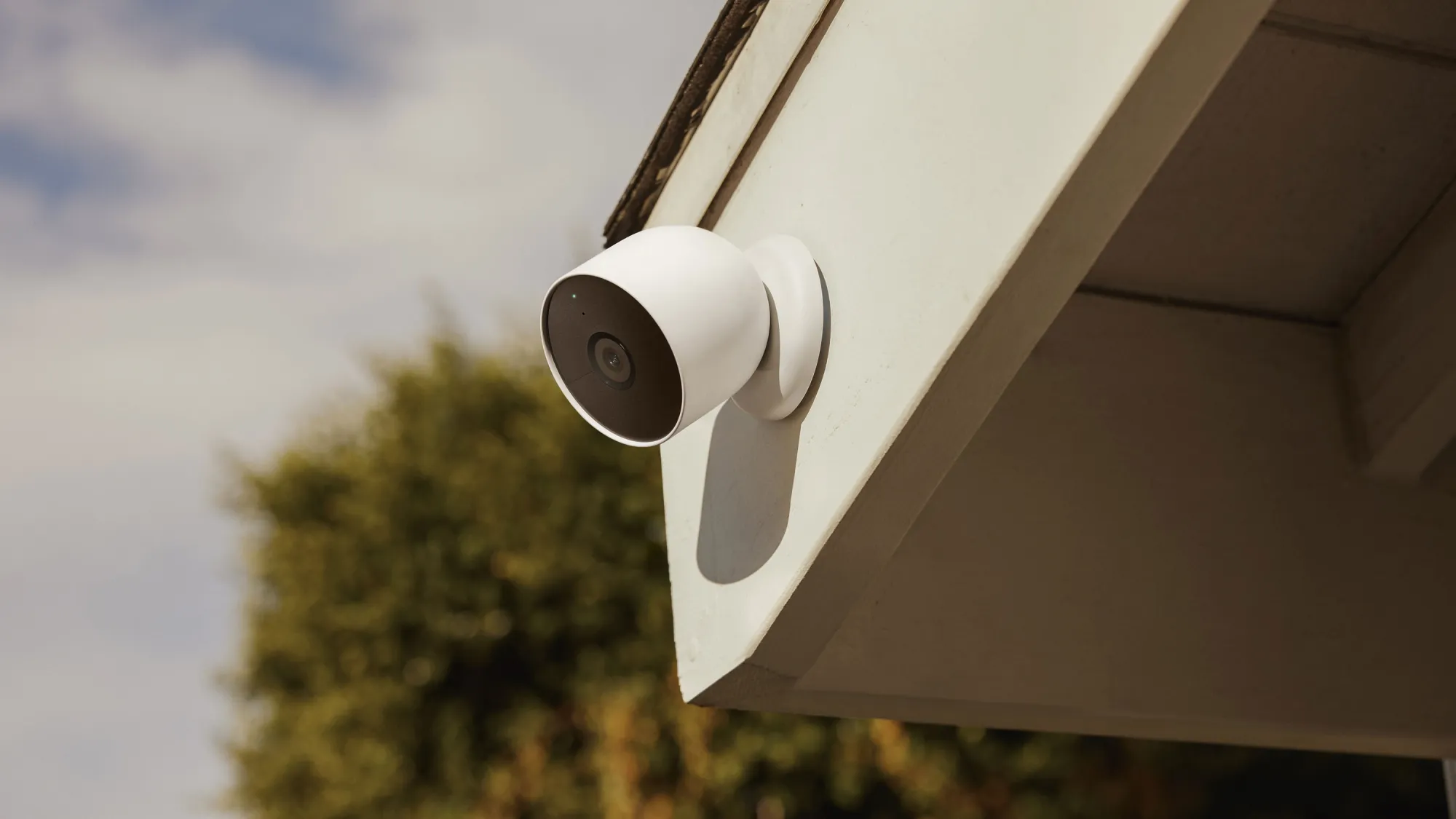 How Canadian Homeowners Can Improve Security