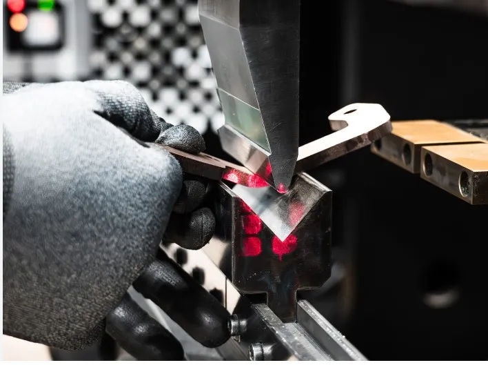 Sheet Metal Bending Service: Achieving Accurate, Repeatable Bends