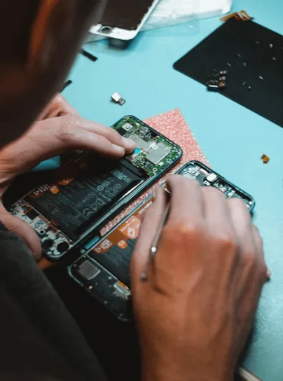 Where to Get Reliable Apple Repair Services in Toronto