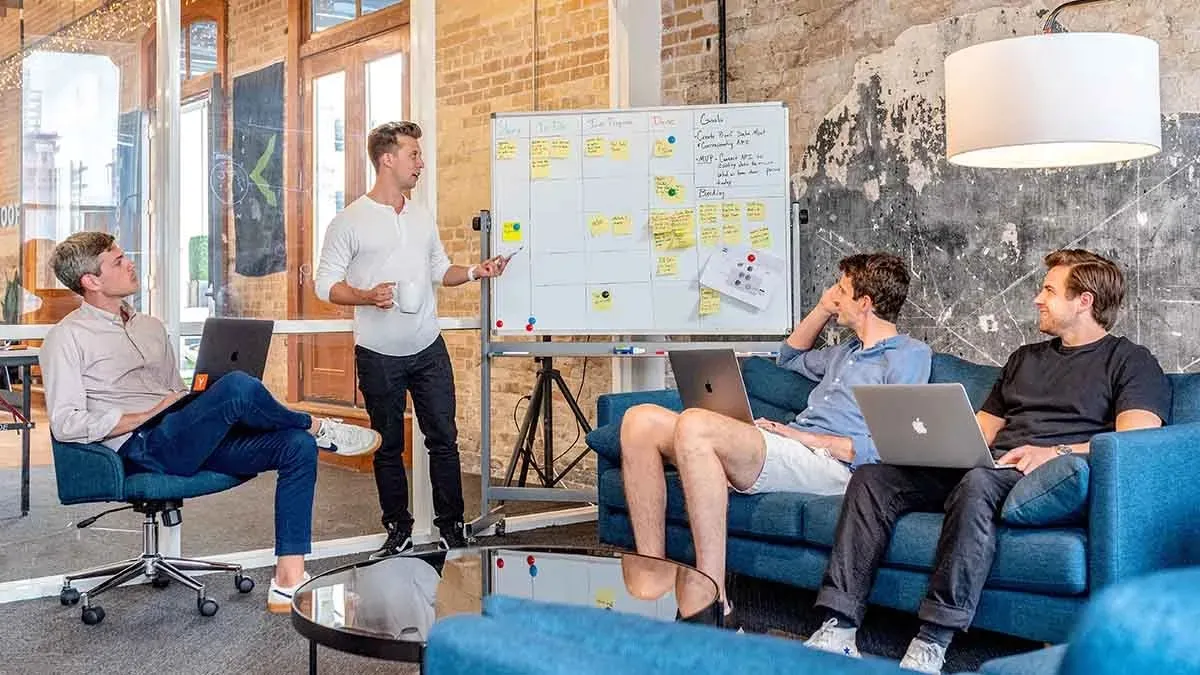 How a Marketing Consultant Fixes Guesswork in Growing Businesses?
