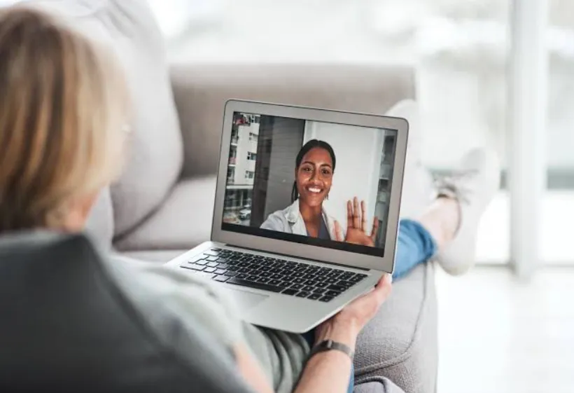 Bridging the Gap Between Traditional Clinics and Modern Care Through a Virtual Psychiatrist