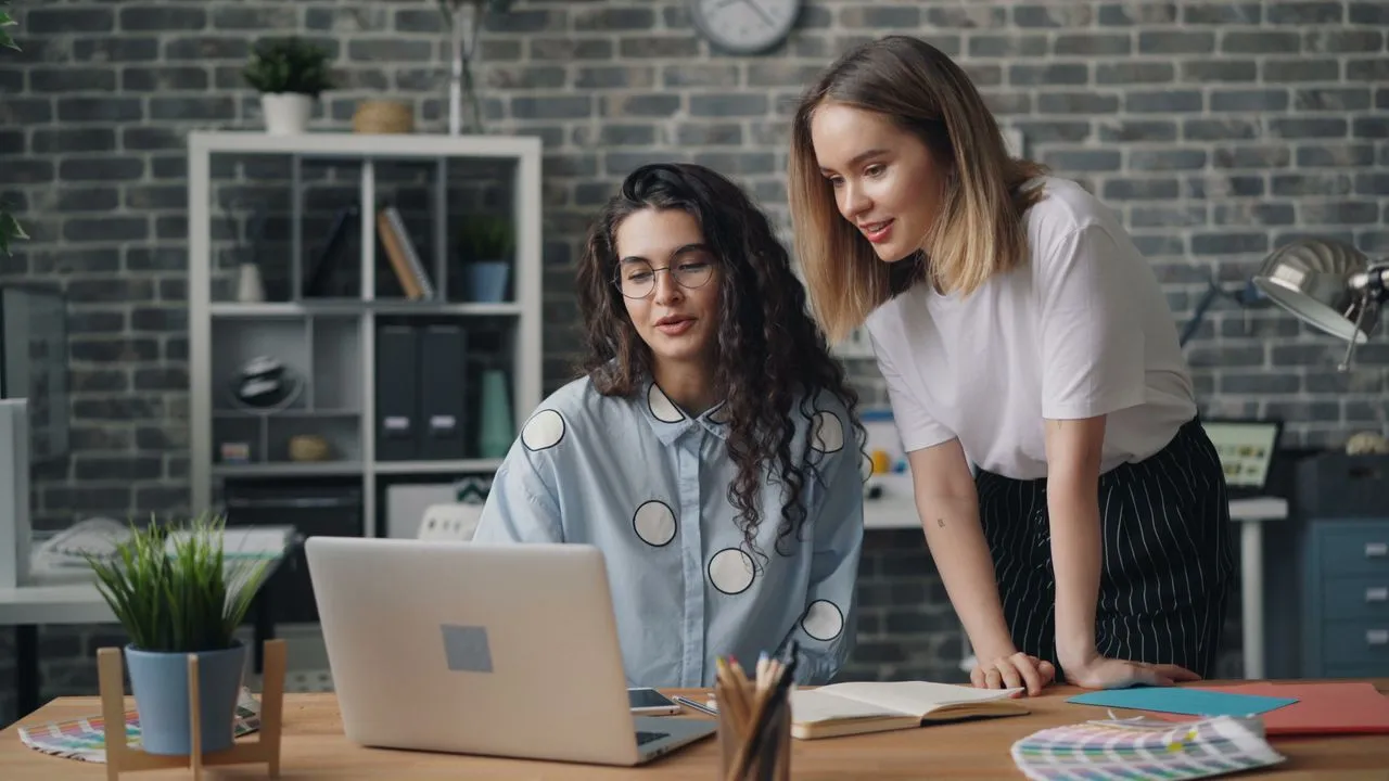 What Should Borrowers Look For When Applying For Online Cash Loans?