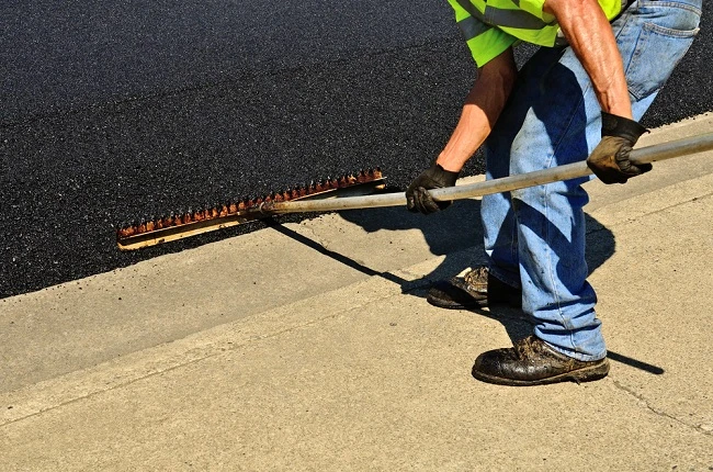 Asphalt Paving Ottawa: Transforming Your Surfaces with Quality and Durability