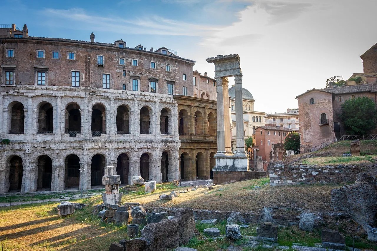 Best Ancient Roman Sites to Include on a History Tour of Italy