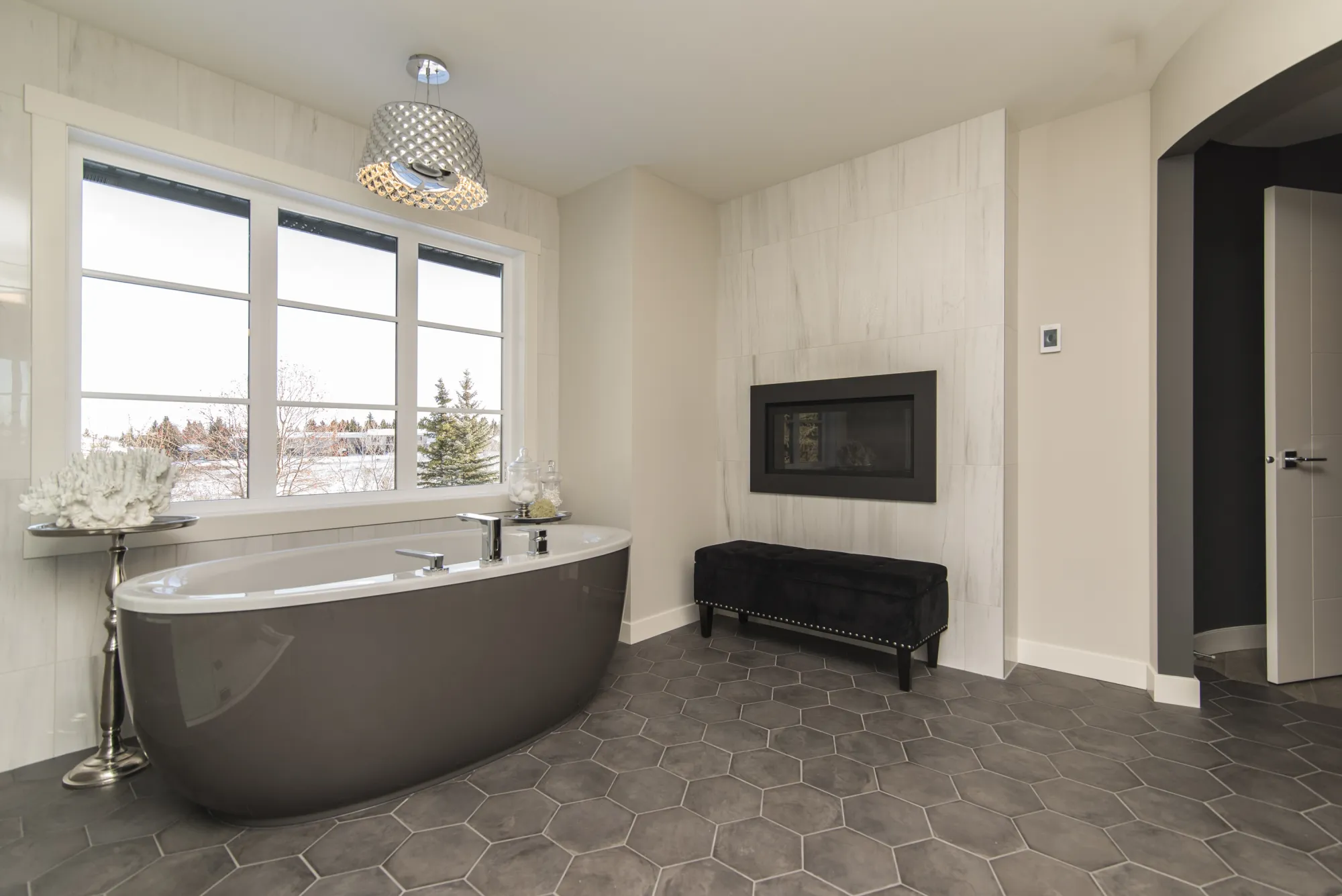 7 Bathroom Remodeling Features That Make Your Home Easier to Live In as You Age