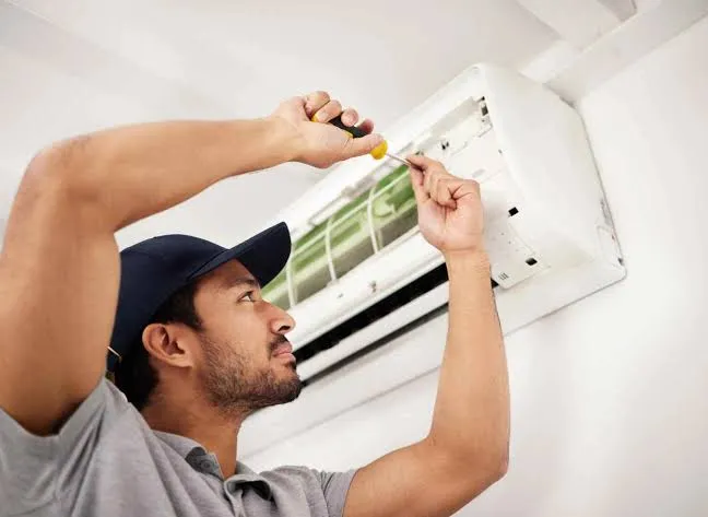 Mini-Split Systems in Chelmsford, MA: Are They Right for Your Heating and Cooling Needs?
