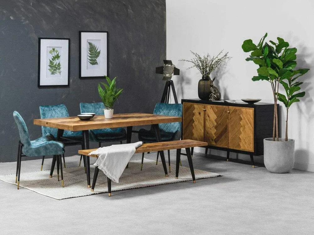 How to Choose Dining Chairs and Create a Coordinated Dining Area