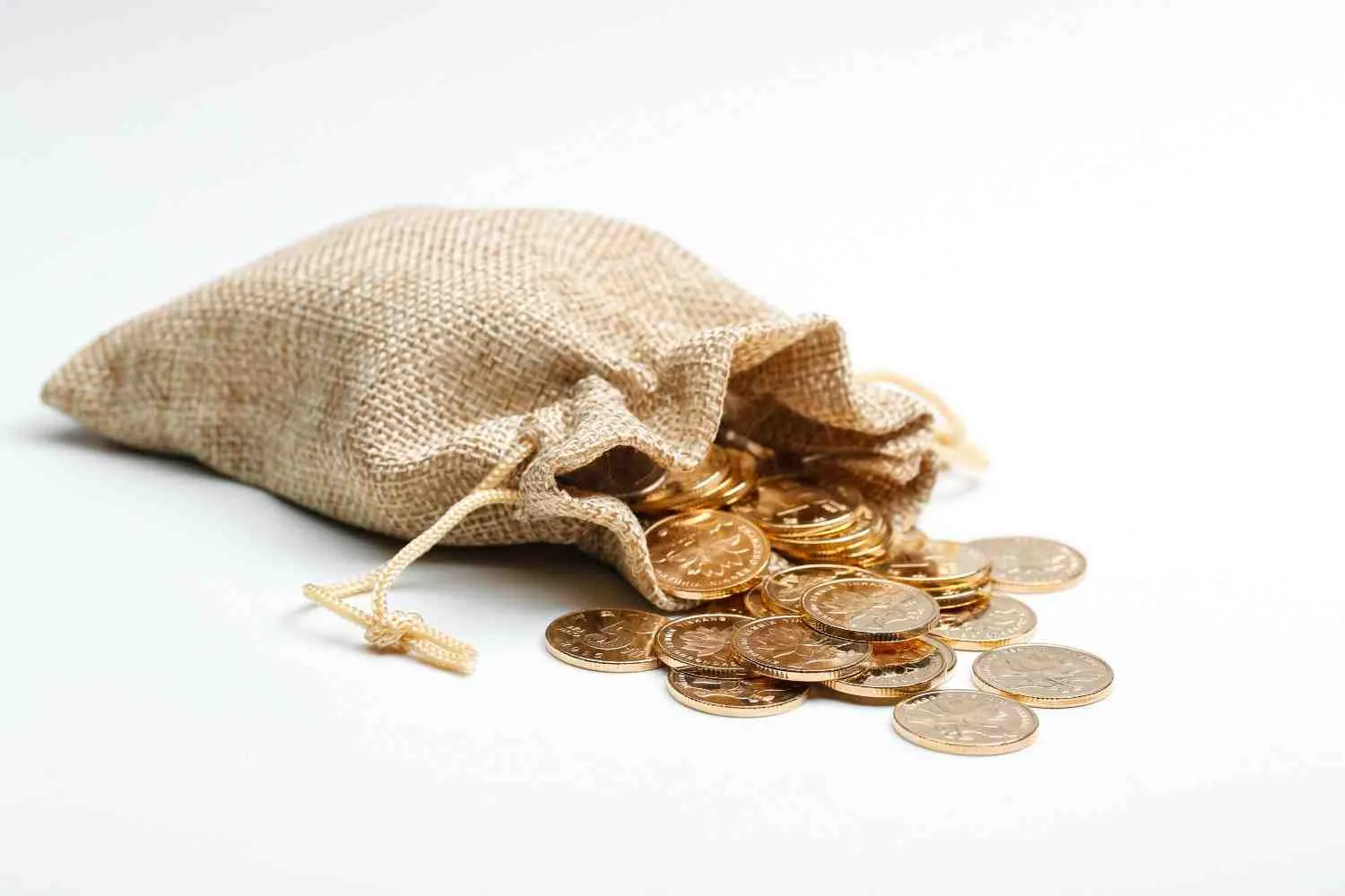 How Smart Household Budgets Adapt to Fluctuating Gold Rates in Punjab