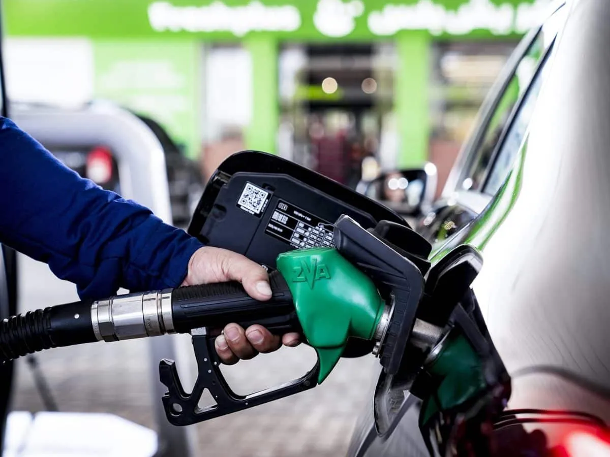 UAE Fuel Prices 2026: Monthly Prices & Car Running Costs