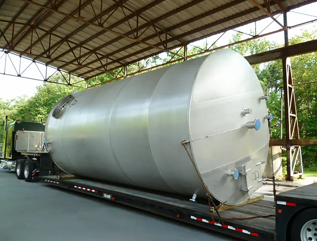 Steel Storage Tank Manufacturers: 7 Factors to Consider Before Choosing