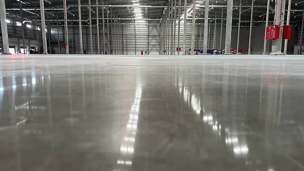 How Modern Warehouses Are Using Polished Concrete Floors to Improve Safety and Efficiency