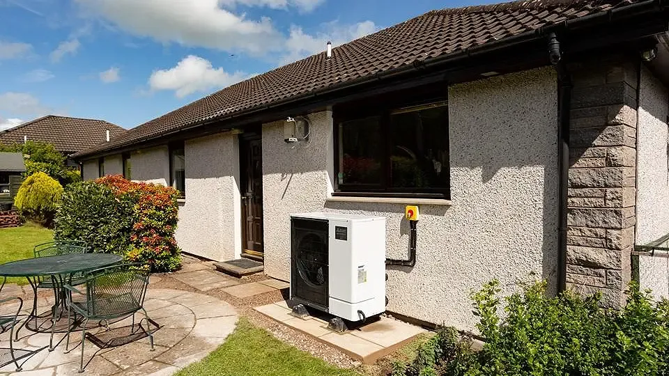 Understanding Heat Pump Working Principles in Modern MEP Engineering