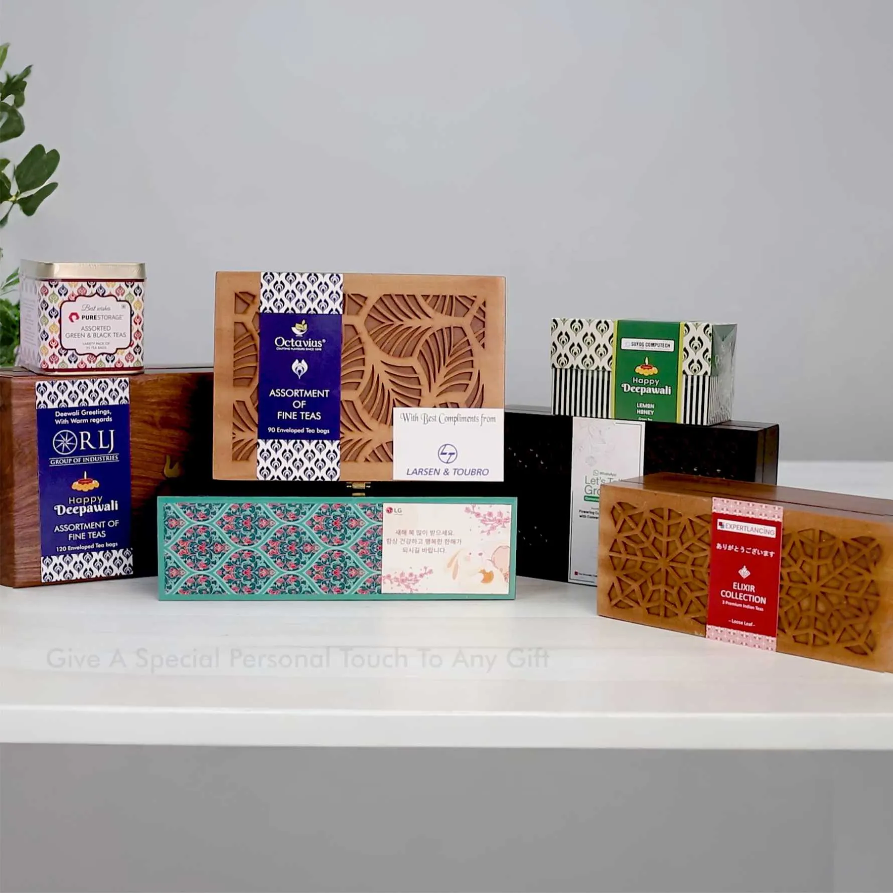 Corporate Gifting Ideas: Premium Coffees and Matcha Tea for Every Occasion