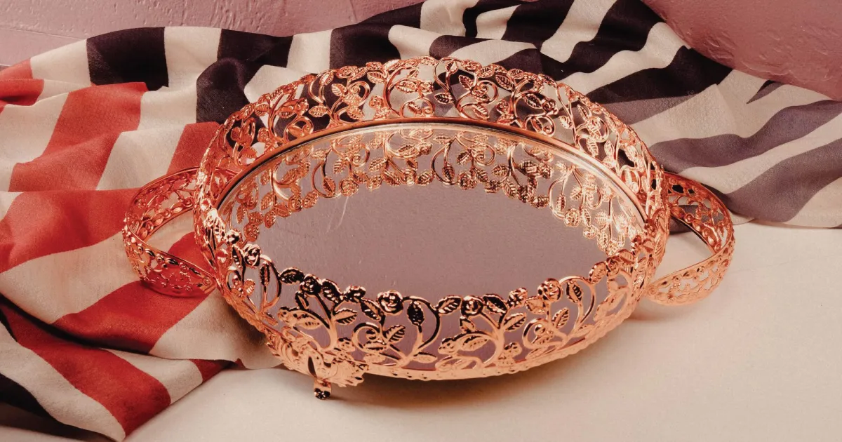 Decorative Trays: How to Create Beautiful and Practical Displays