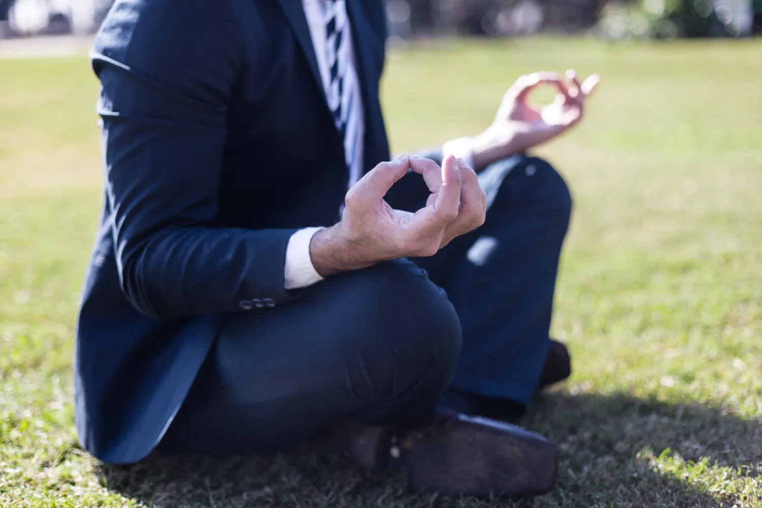 Sound Healing at the Workplace: What It Is, How It Works, and Why Companies Are Paying Attention