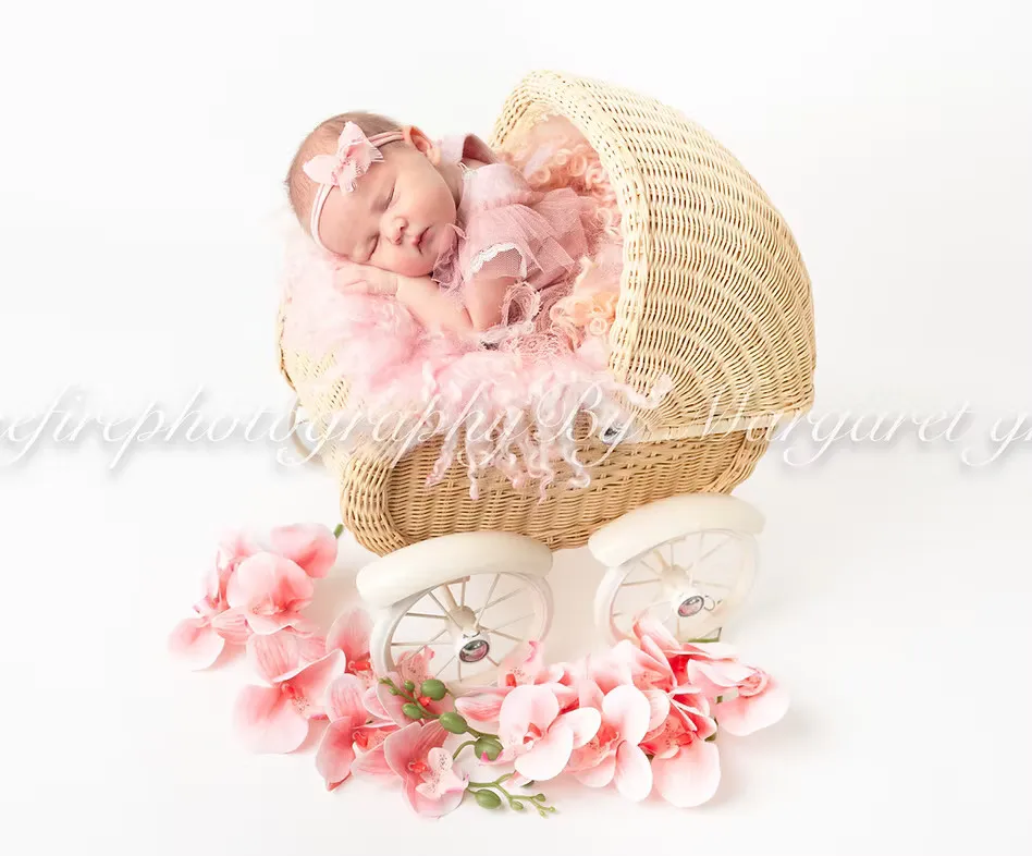 How to Choose the Best Newborn Photographer in Fife for Your Family