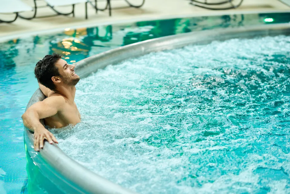 A Guide to Choosing the Best Fiberglass Pool Shapes for Your Backyard
