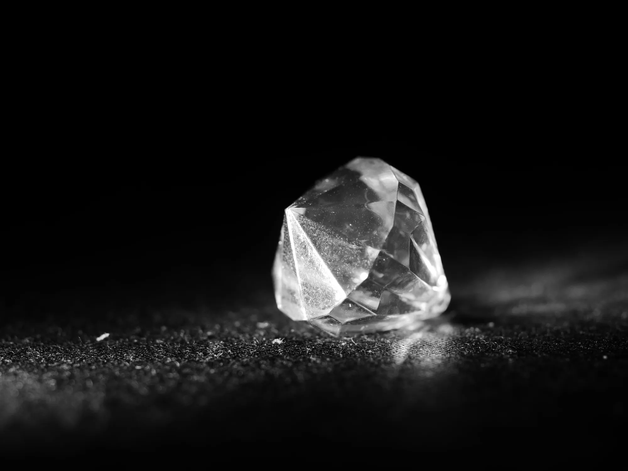 Lab Grown Loose Diamonds Offer a Modern Way to Create Custom Jewelry