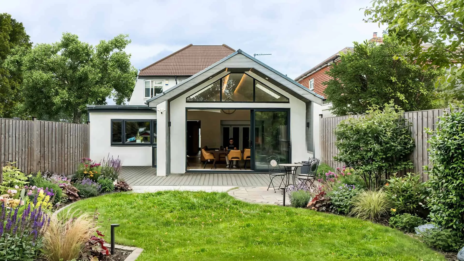 A Smarter Way to Build: Finding Reliable Building Contractors in London