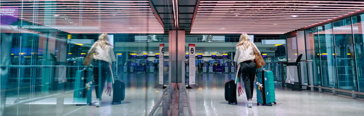 Taxi London Heathrow to Gatwick for a Comfortable Airport Transfer