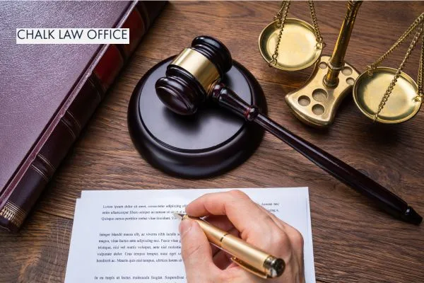 Benefits of Hiring a Work Injury Attorney After an Accident