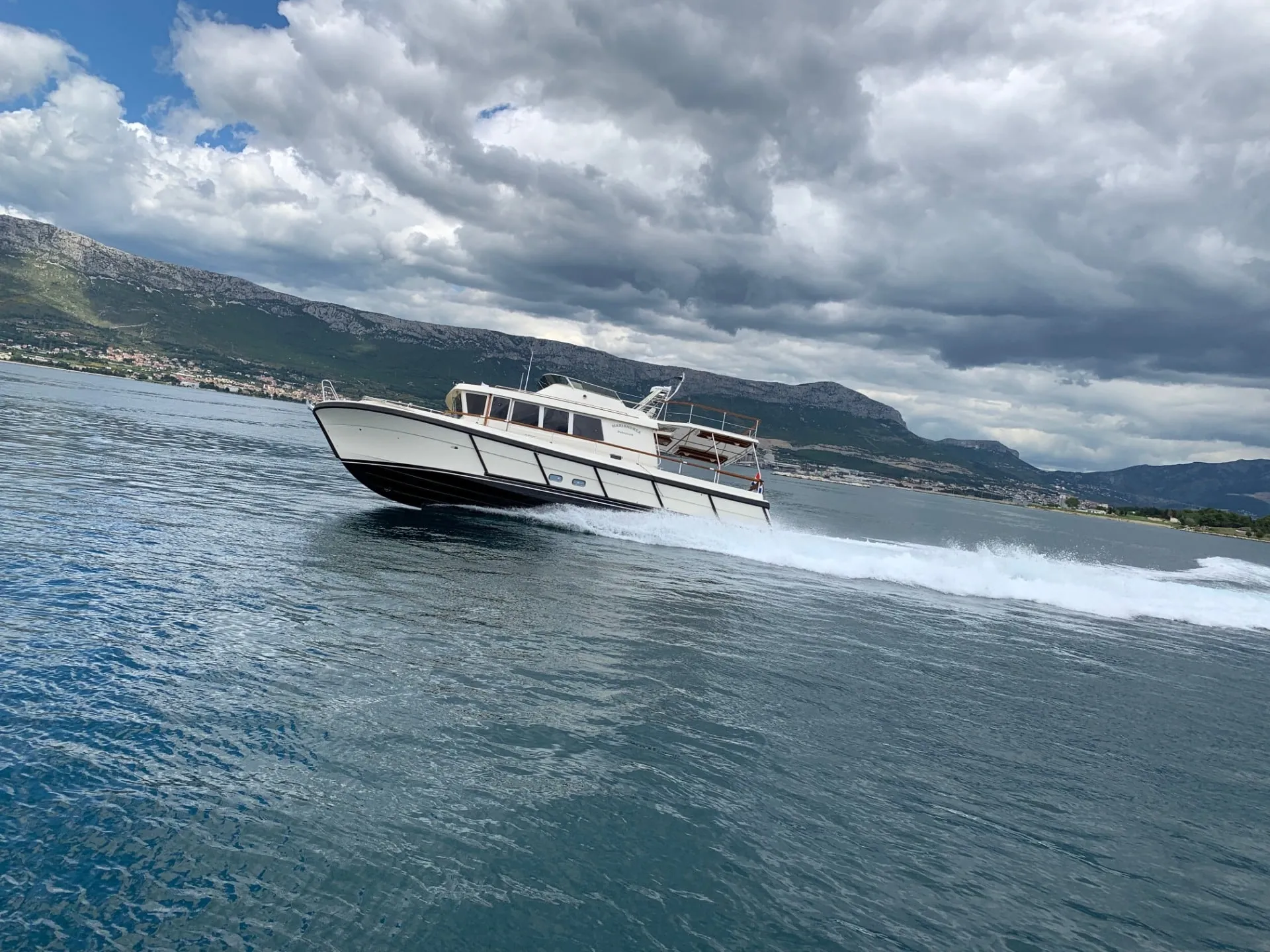 Guided Tour Mljet: Which Way of Exploring the Island Actually Fits Your Trip?
