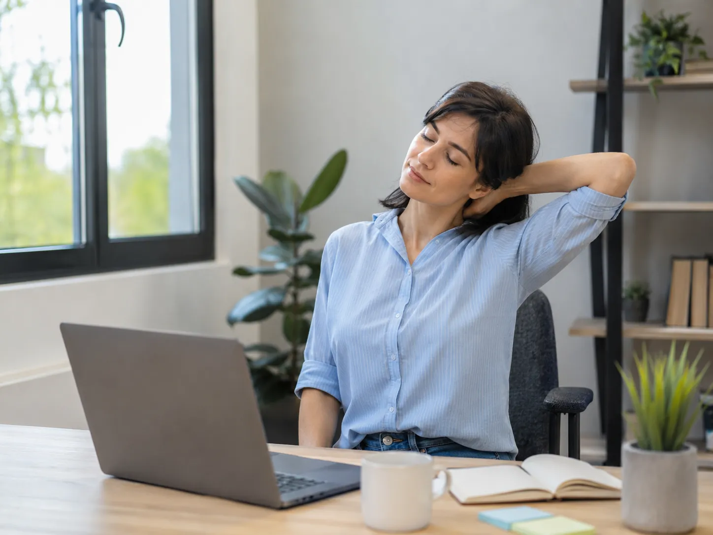 Desk Work, Screens and Stiffness: Where NST Bowen Therapy Sydney Fits Into Modern Life