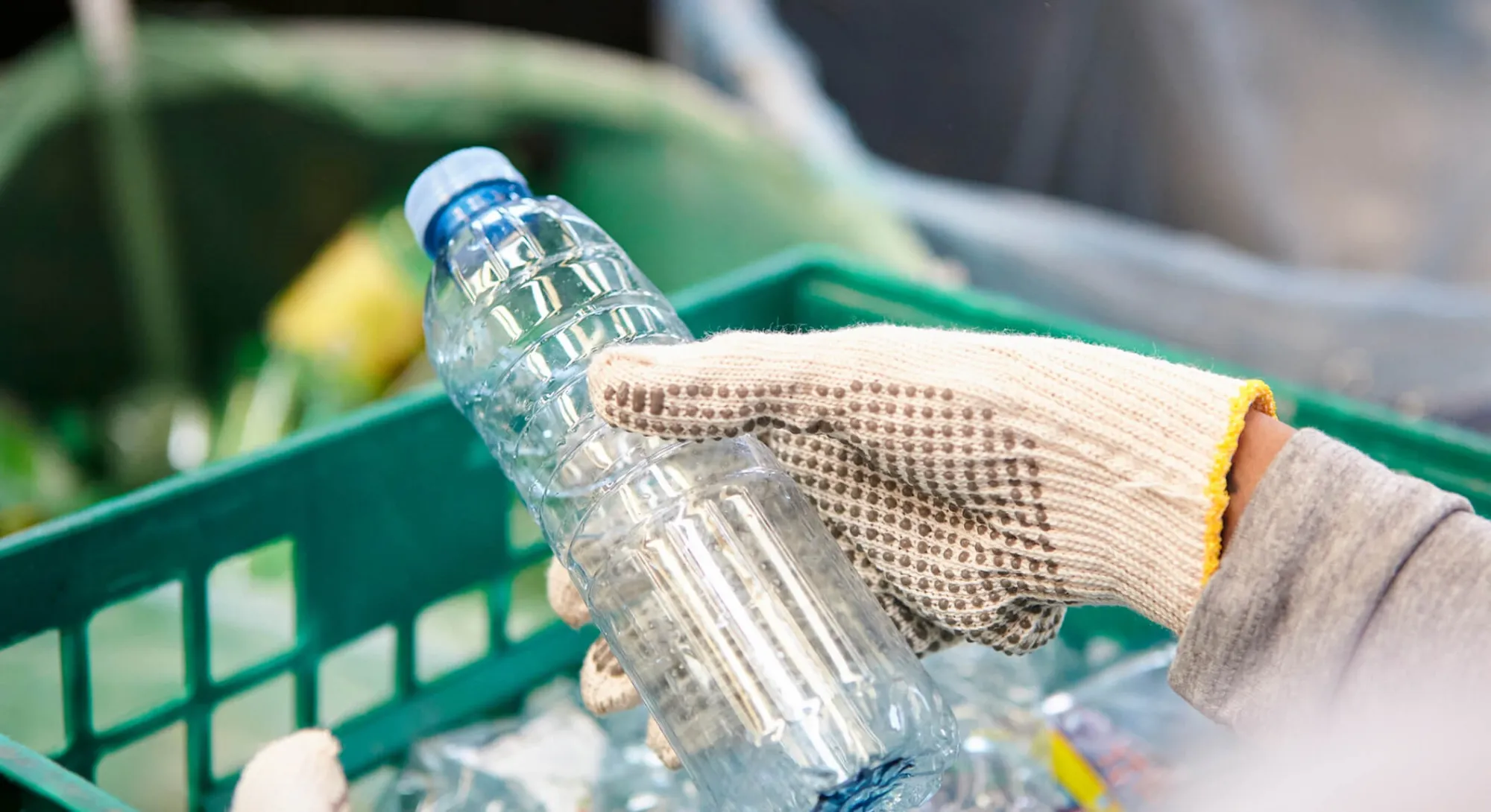 Tracking the Plastics Industry Trends Redefining Manufacturing and Recycling