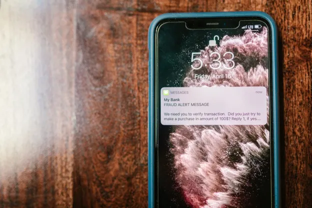7 Warning Signs That Your Personal Information May Be at Risk of Identity Theft