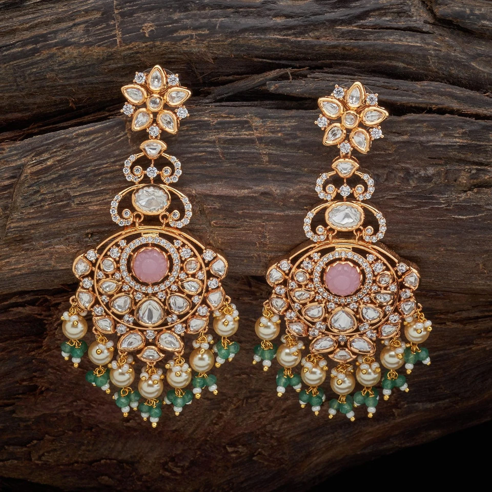 The Pros and Cons of Hang Earrings