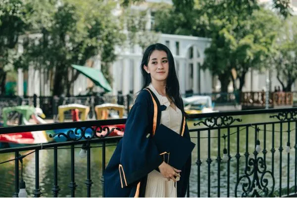 NUS Postgraduate Programmes: A Research Guide for Prospective Students