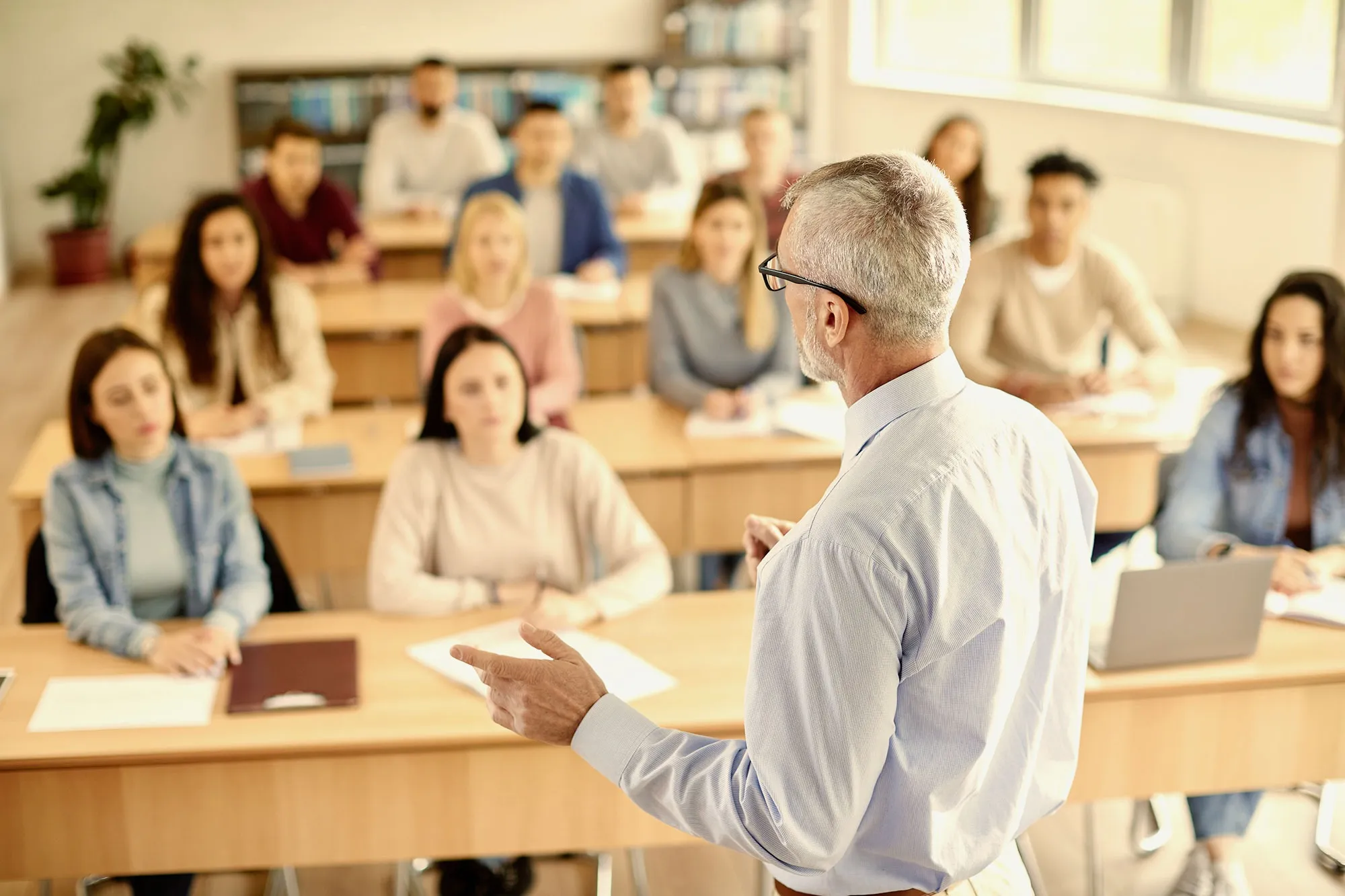 What Makes Mobile Tutors One of the Best Online Tutoring Sites for Kids