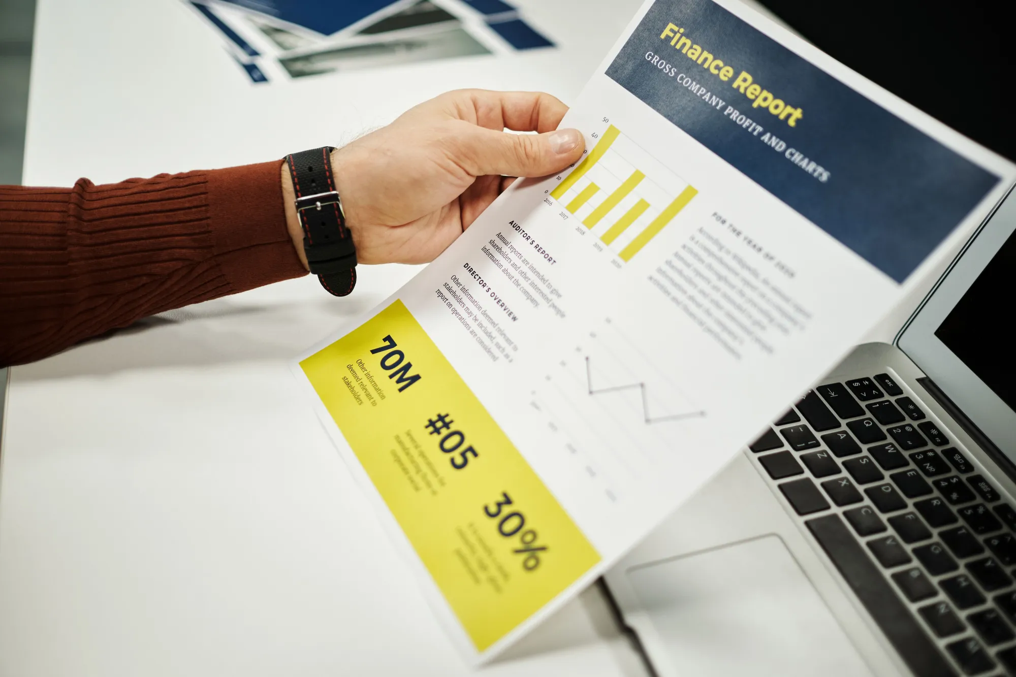 Why Business Owners Should Regularly Review Financial Reports