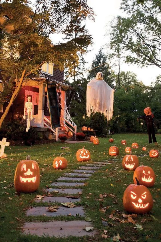 Why Are Ghosts One of Halloween’s Most Popular Symbols?