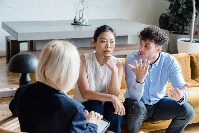 How Relationship Counselling Can Improve Communication Between Couples