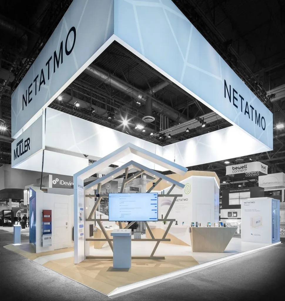 How Trade Show Booth Design Influences Visitor Engagement and Brand Visibility