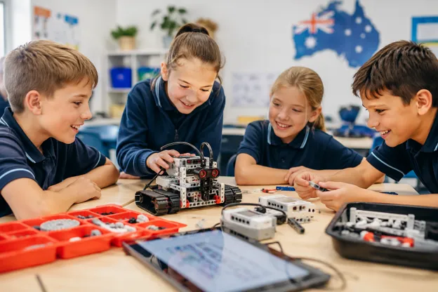 What Should Schools Look For When Choosing a Robotics Kit for Primary Students?