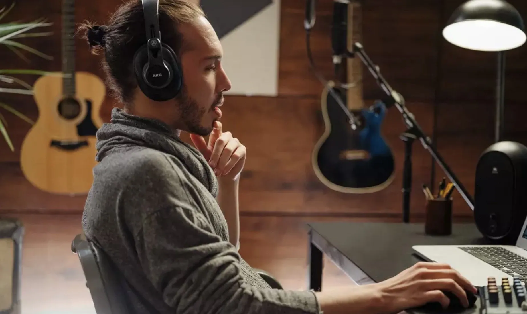What Is the Difference Between DJ and Studio Headphones?