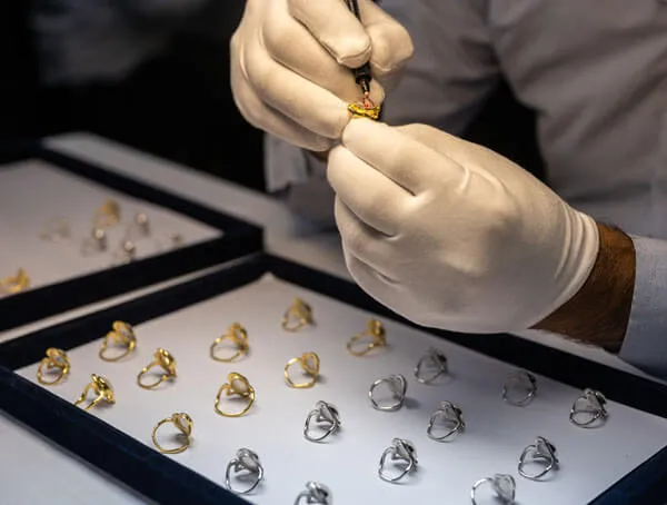 Custom Jewellery Manufacturer India: Crafting Unique Designs for Modern Brands