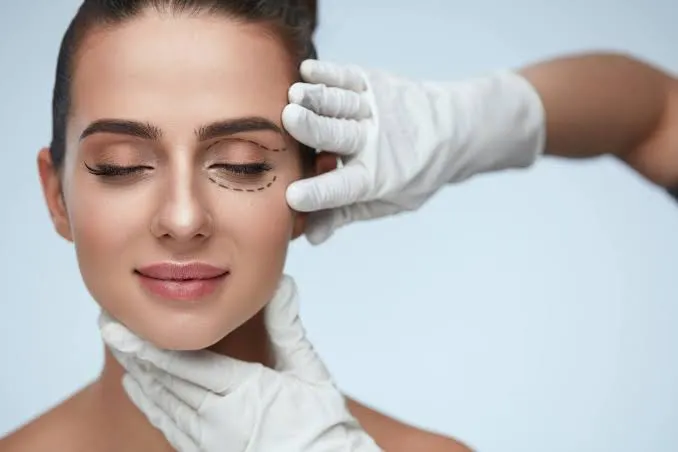 How to Evaluate Before-and-After Photos When Researching Cosmetic Surgery