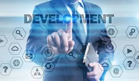 What Features Should You Look for in a Career Development Platform?