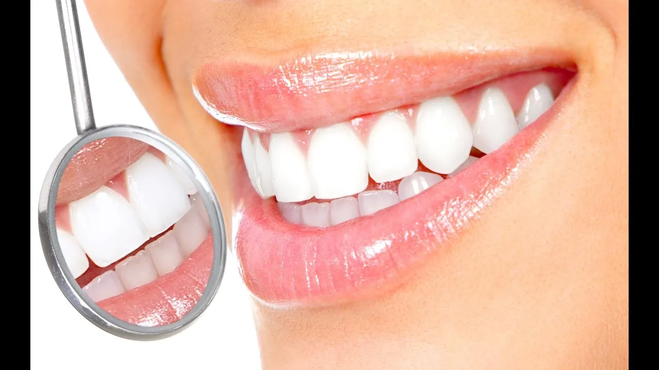 Teeth Whitening in Goregaon: Common Reasons Your Smile Loses Its Brightness
