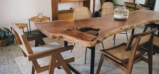 A Buyer’s Guide to Handcrafted Furniture Ghana