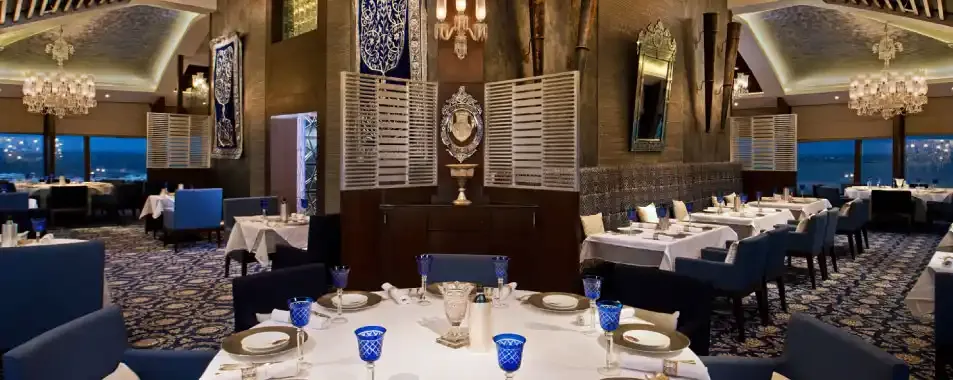 5 Elements That Distinguish a Memorable Anniversary Dinner in Hyderabad