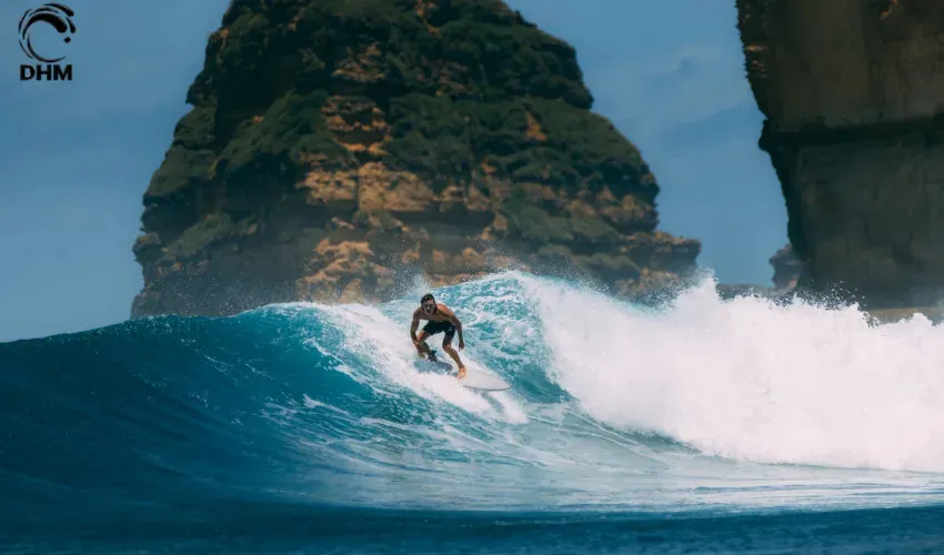 What's the Best Time of Year to Book a Bali Surfcamp — And Does It Even Matter?